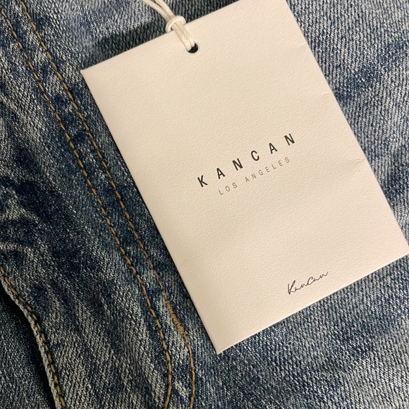 NWT Kancan size large women’s distressed jean shorts - Picture 5 of 9